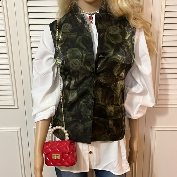 Blanc De Chine Vest - Picture 15 of 17